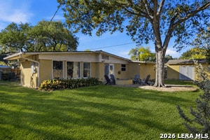 Photo - 415 Calumet Pl