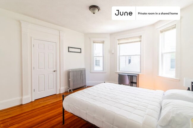 Photo - Room in Shared 5 bed/2 bath home Unit C