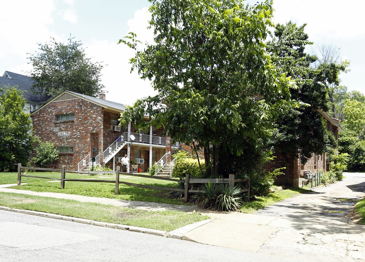 Idlewild Terrace - Idlewild Terrace Apartments