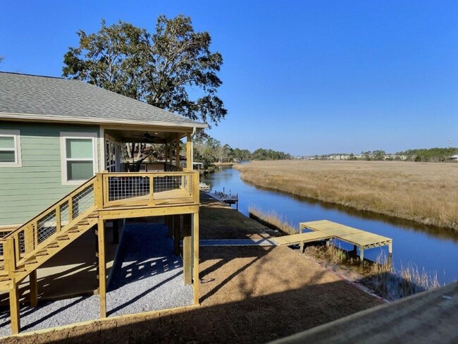 Photo - Fully furnished 2-bedroom house on the bayou!