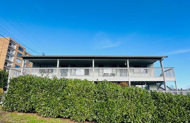 3430 Wetmore Ave Unit B