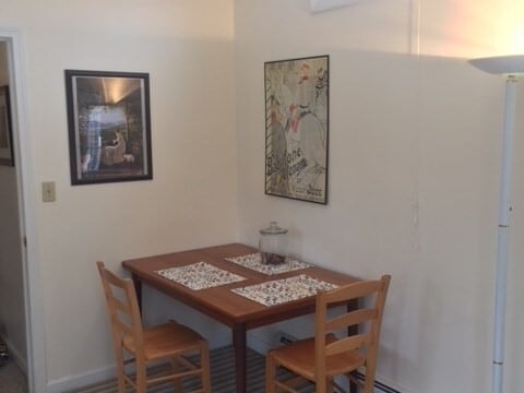 Photo - 290 N Pleasant St