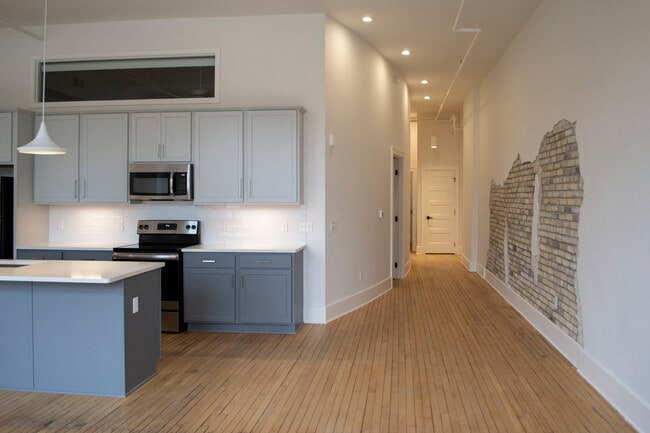 Historic Schuette Building Apartments