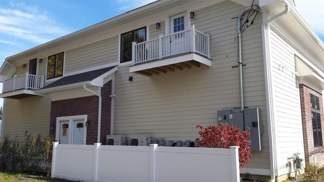 Building Photo - 2755 W Main St Unit 1