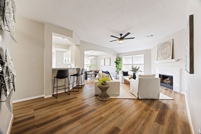 Photo - 23834 Goodfellow Dr