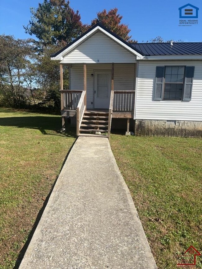 Building Photo - 246 Dogwood Pointe Dr