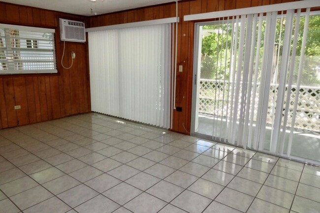 Photo - 661 Colson Dr