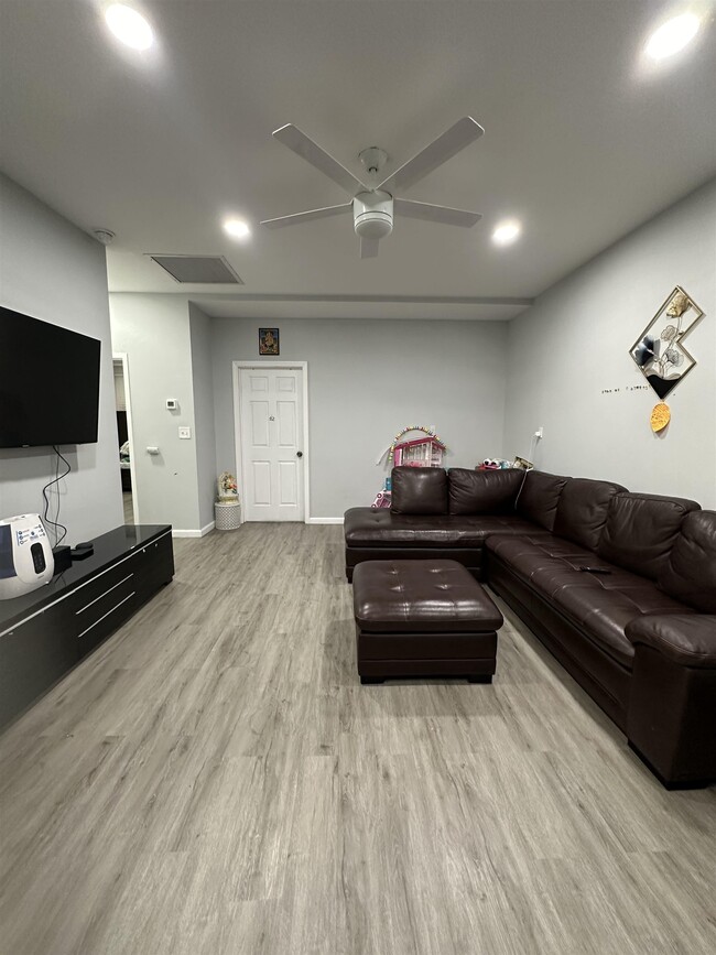 Photo - 75 Liberty Ave Unit A11