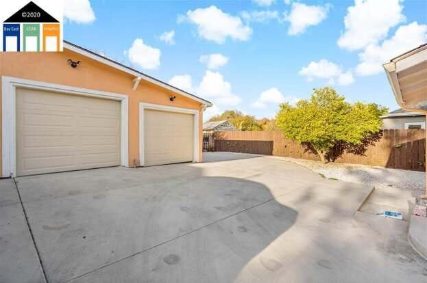 Photo - 2211 42nd Ave