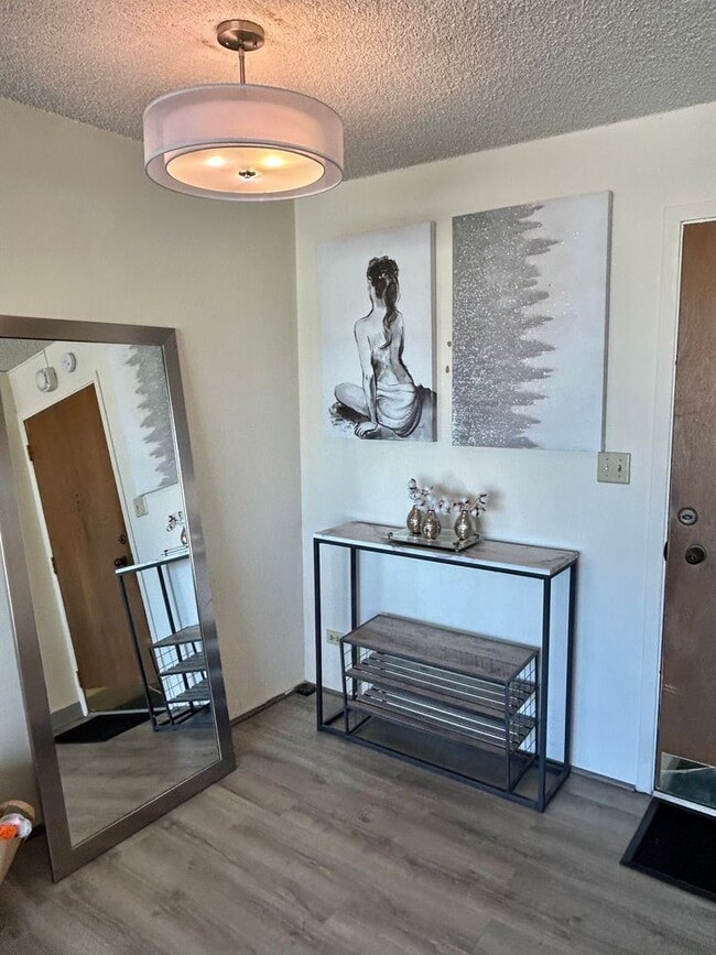 Photo - Kinau Lanais Furn. 1 Bdrm., 1 bathroom with 1 cov'd/sec'd  parking Unit 1507