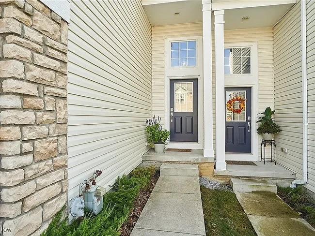 Photo - 4042 Gardiner Run