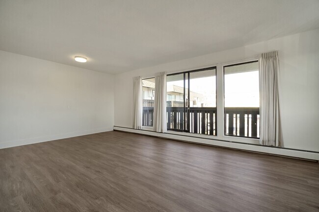 Photo - Market Green Apartments