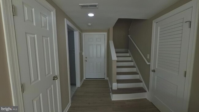 Photo - 2050 Nike Dr