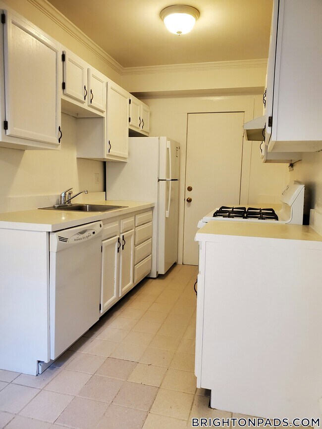 Photo - 100 Kilsyth Rd Unit 3