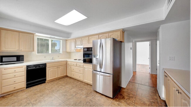 Photo - 10266 Snead Cir N