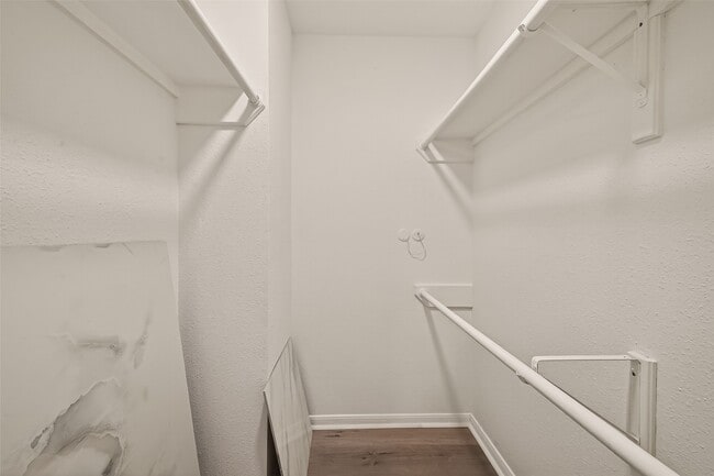 Photo - 1860 White Oak Dr Unidad 311