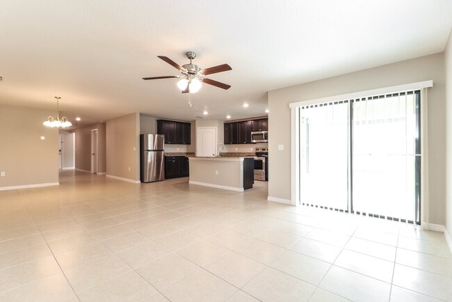 Photo - 6953 Redbay Dr