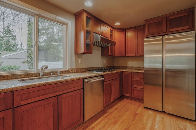 Photo - 2 Bedroom 1.75 Bathroom Townhome in Federal Way WA