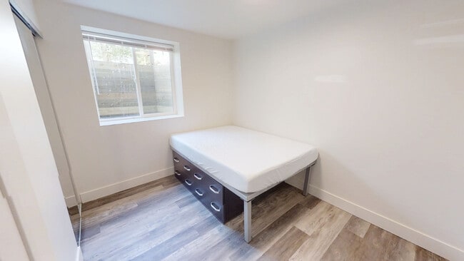 Unit 1 Bedroom 3 - 943 Dewey Ave Unit 1