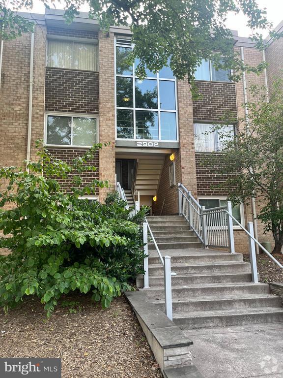 Building Photo - 2902 Kings Chapel Rd Unit 9 Rental