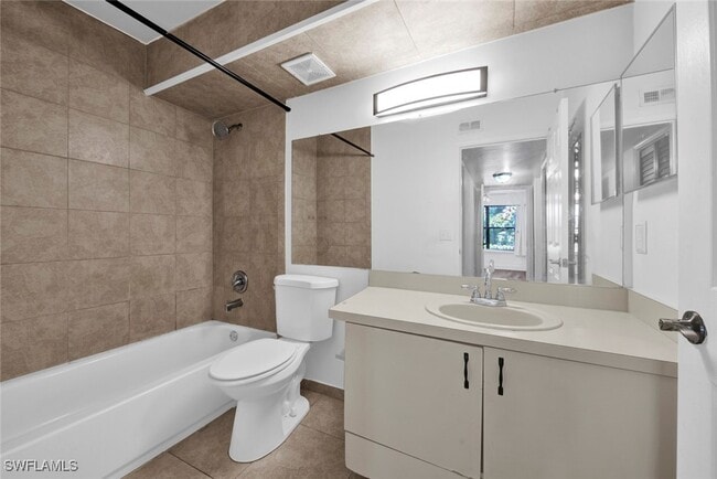 Building Photo - 13545 Eagle Ridge Dr Unit 812 Rental