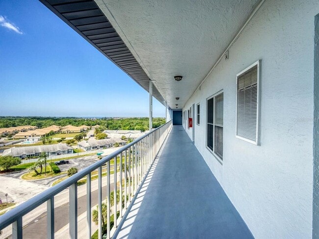 Photo - 4939 Floramar Terrace Unidad 912