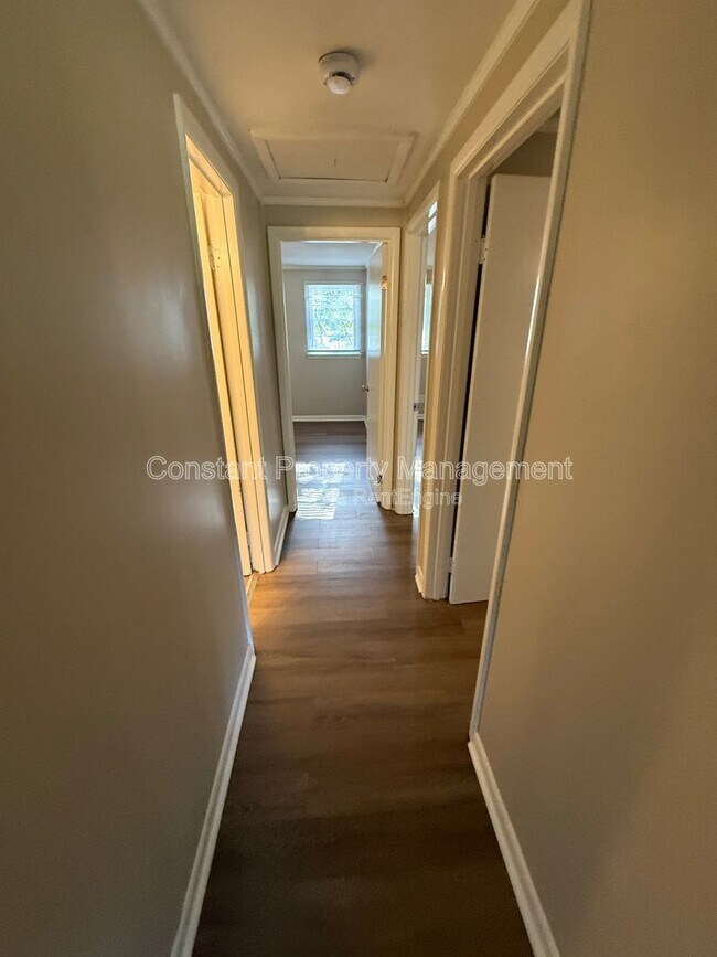 Photo - 2485 Bristol Dr