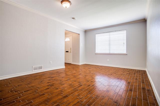Photo - 702 Melrose Dr