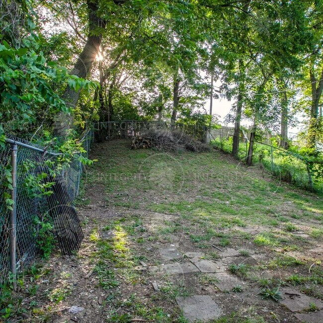 Photo - 4411 S Benton Ave