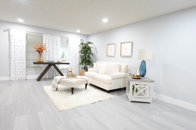 Photo - 9740 Pecan Tree Dr Unidad A