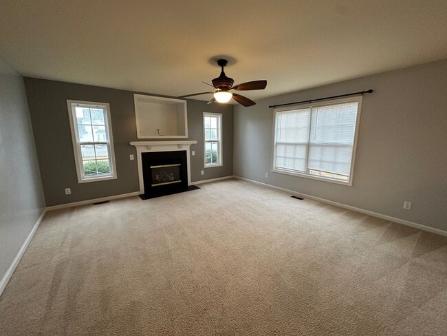 Photo - Spacious 4BR/3.5BA Two-Story Home in Queenswood Subdivision