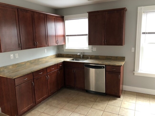 Photo - 122 Calumet St Unidad 2B