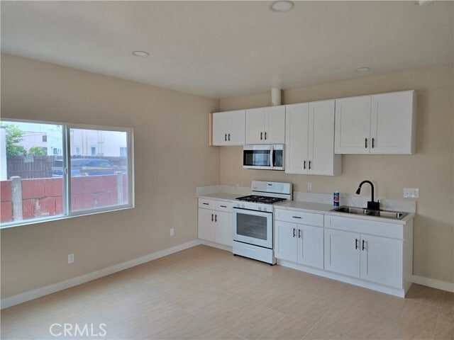 Building Photo - 6008 Kansas Ave Rental