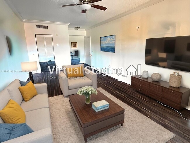 Photo - 11601 SW 2nd St Unit 21301
