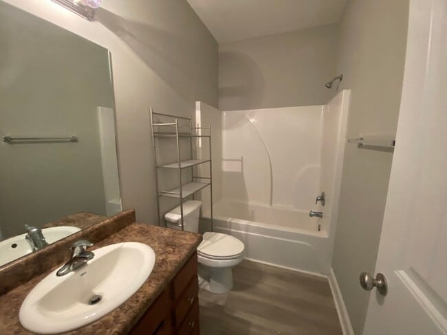 Photo - 103 BoniLane Cove