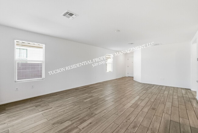 Photo - 8839 E Raven Hill Wy