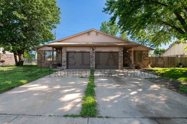 Photo - 6906 W O'Neil St