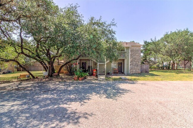 Photo - 400 Hedgewood Dr