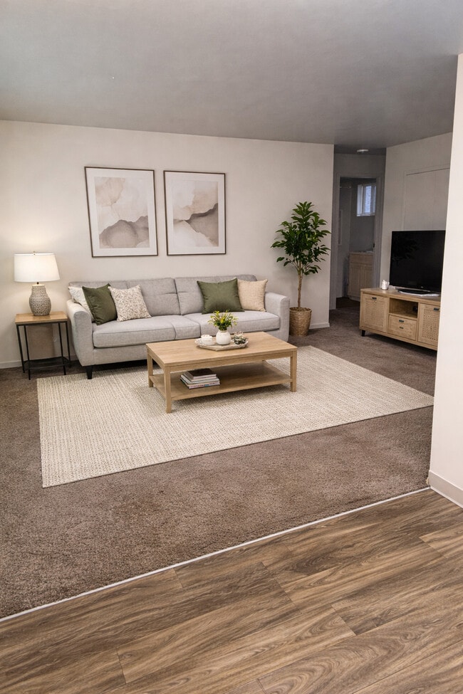 Building Photo - Pheasant Ridge Apartments