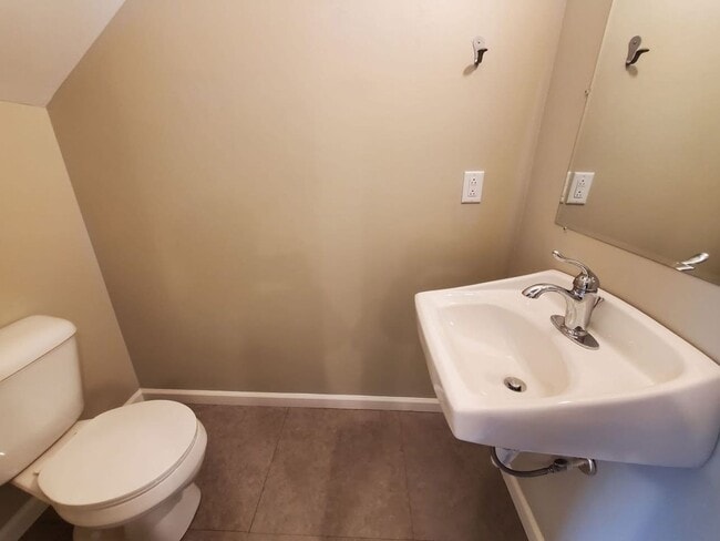 Photo - 2 Bedroom 1.5 Bathroom Townhouse Unidad 213-110