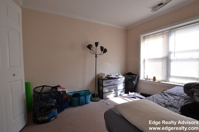 Photo - 60 Matchett St Unit 4