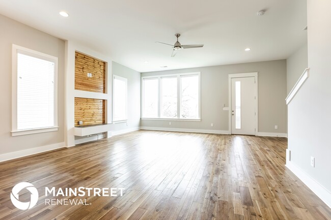 Photo - 559 Tulip Grove Rd