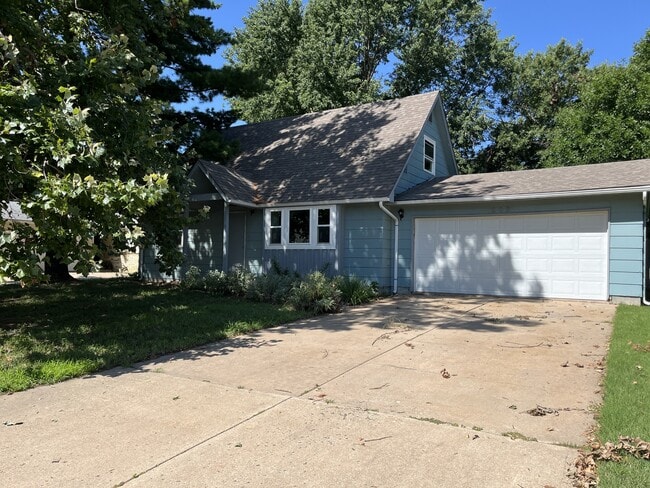Building Photo - 203 Ranger Ave Rental