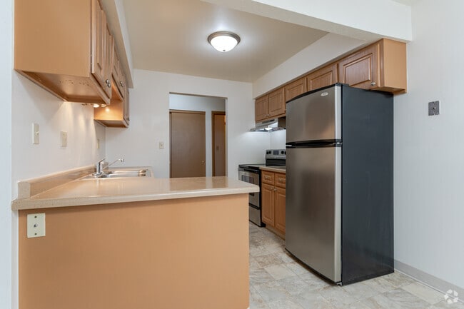2BR, 1BA - Whitnall Gardens Apartments