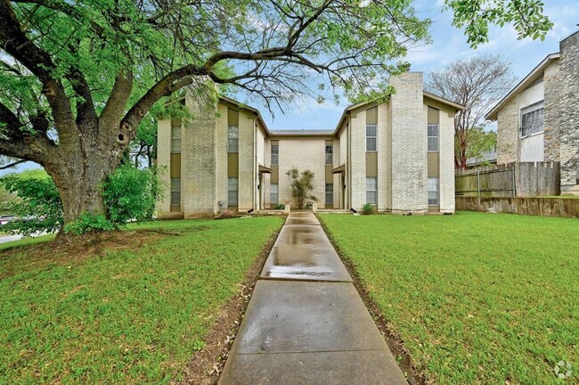 Building Photo - 1911 Woodland Ave Rental