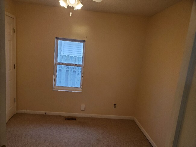 Photo - 1533 Prairie St