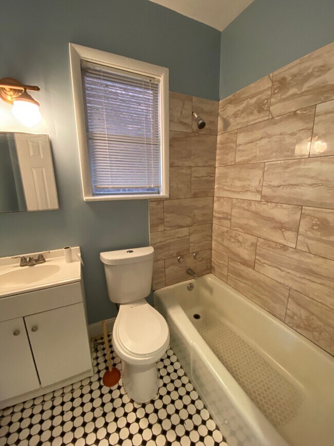 Photo - 9 Lutheran St Unit 2