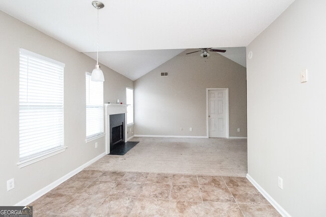 Photo - 7522 Clear Creek Approach