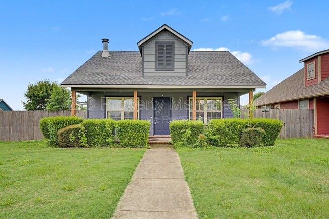 Building Photo - 3801 SW Gibson Ave