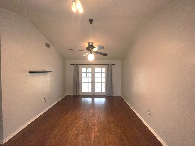 Photo - Siegen and Highland